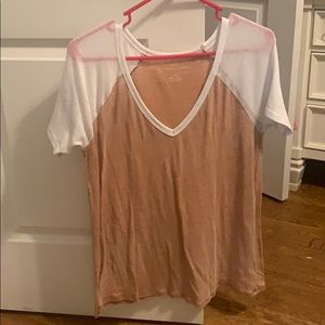 American Eagle orange v-neck